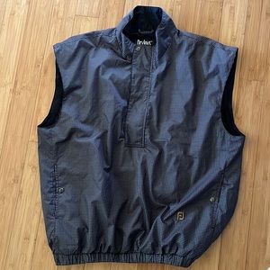 Like new Dryjoy/ Footjoy golf vest. Size Large.